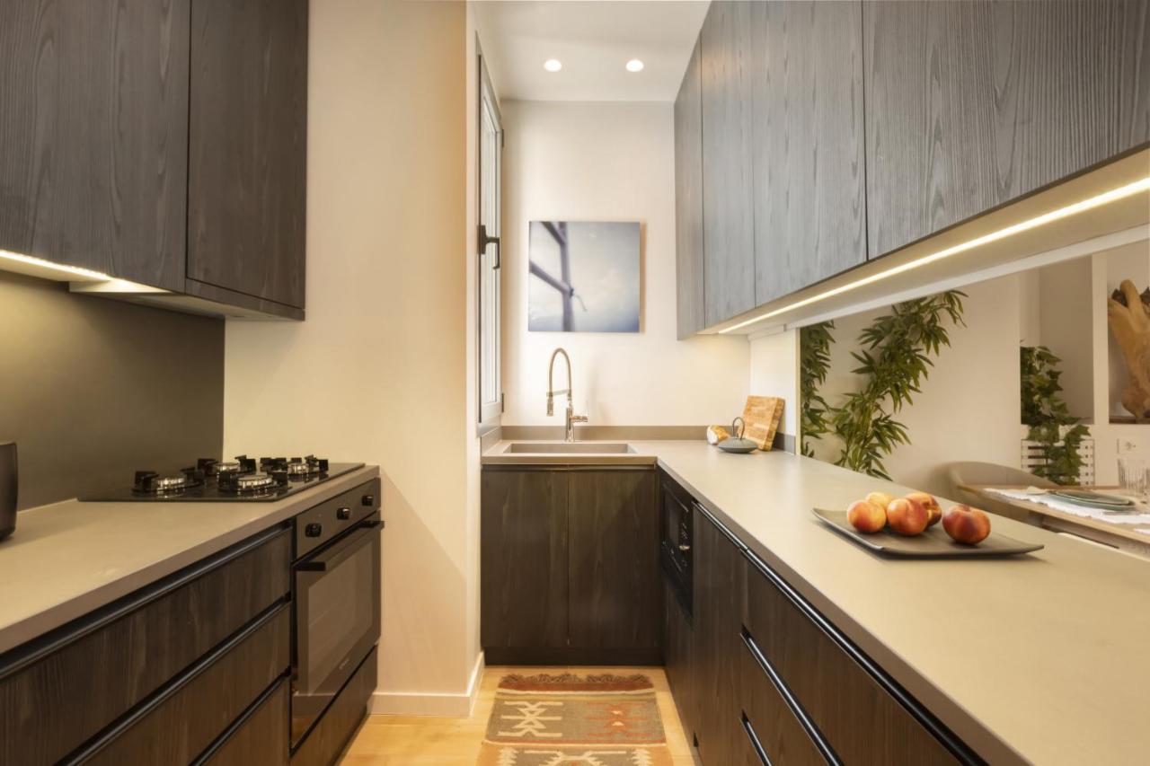 Elegant, Chic, Hip 2 Bedroom W/ Forest View In Athens! מראה חיצוני תמונה