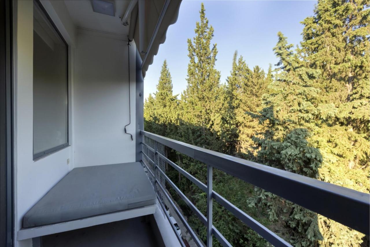 Elegant, Chic, Hip 2 Bedroom W/ Forest View In Athens! מראה חיצוני תמונה